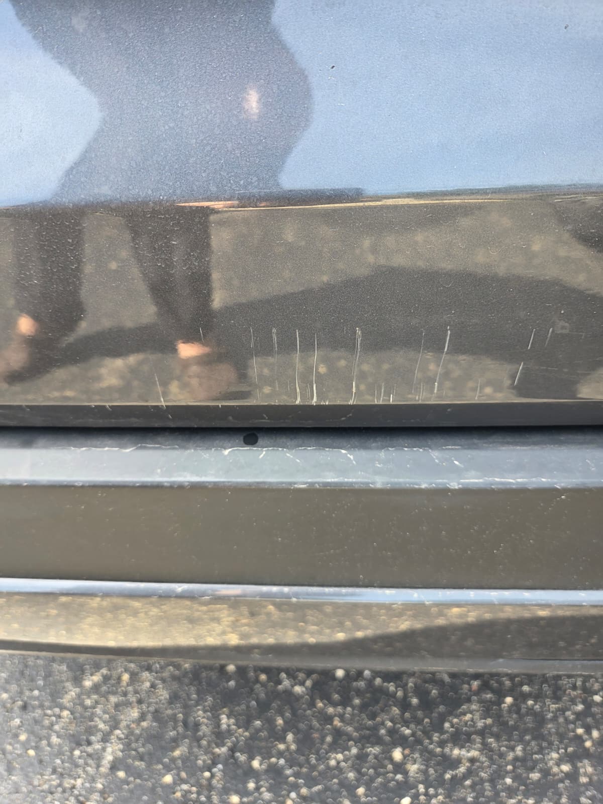 Before scratch removal